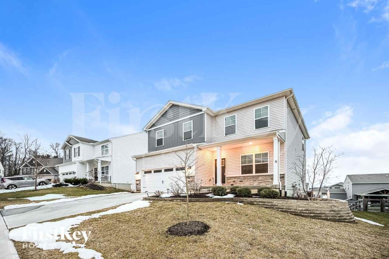 3285 Shadow Ridge Ct - Photo 2 of 19