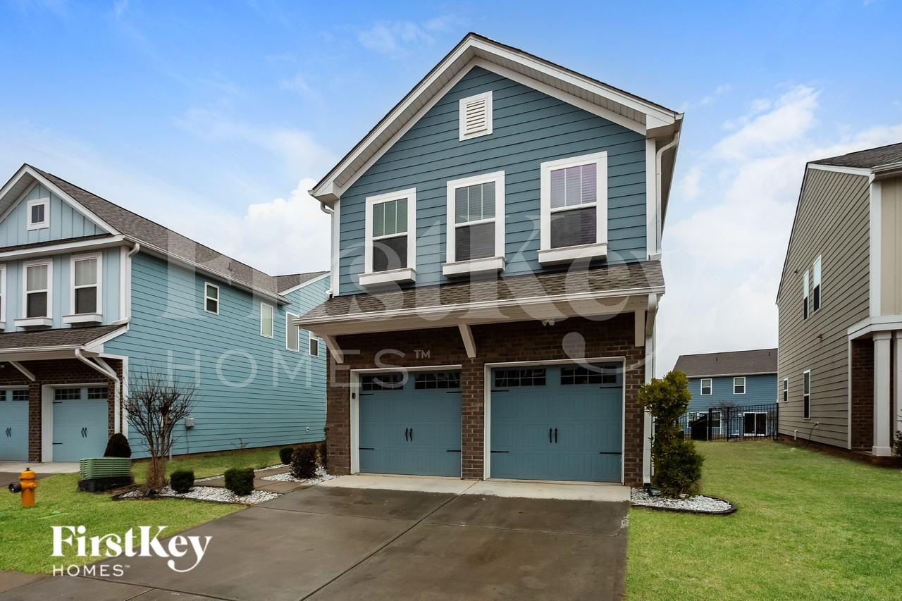 1157 Scotch Meadows Loop - Photo 3 of 19