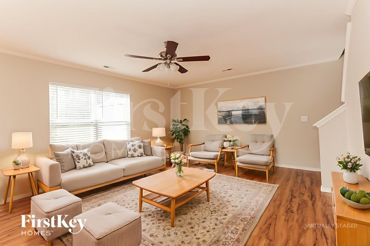 10833 Dry Stone Dr - Photo 4 of 18