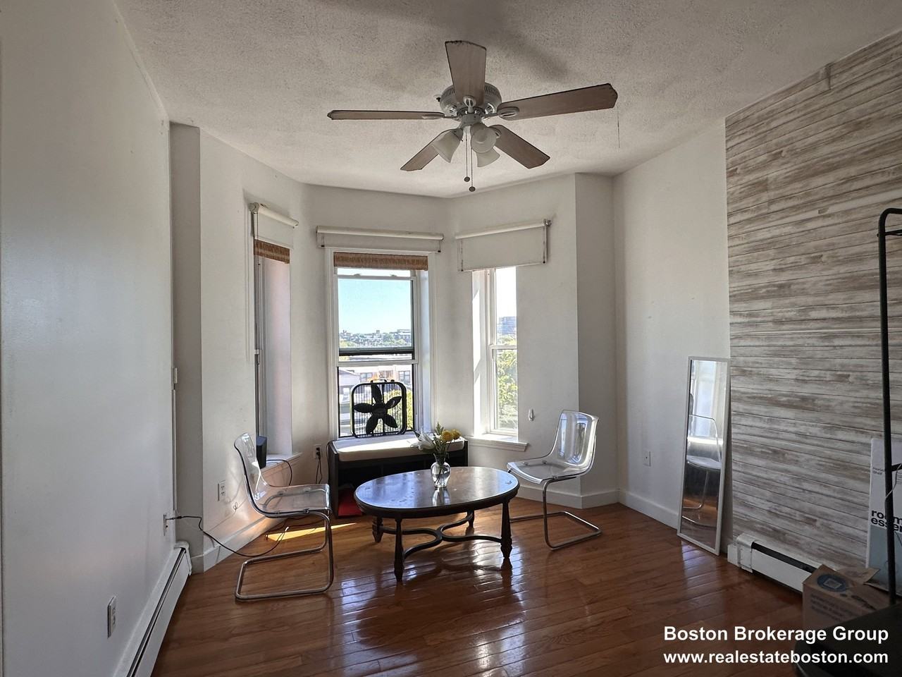 94 Hammond St #4 - Photo 2 of 7