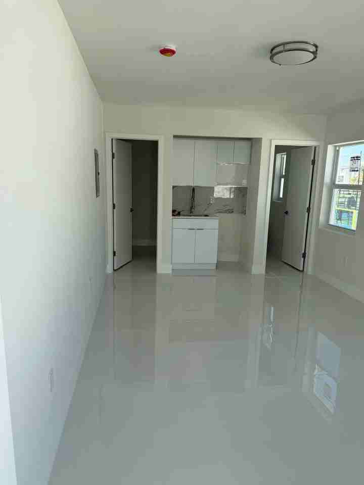 1947 71st St #11 - Photo 2 of 8