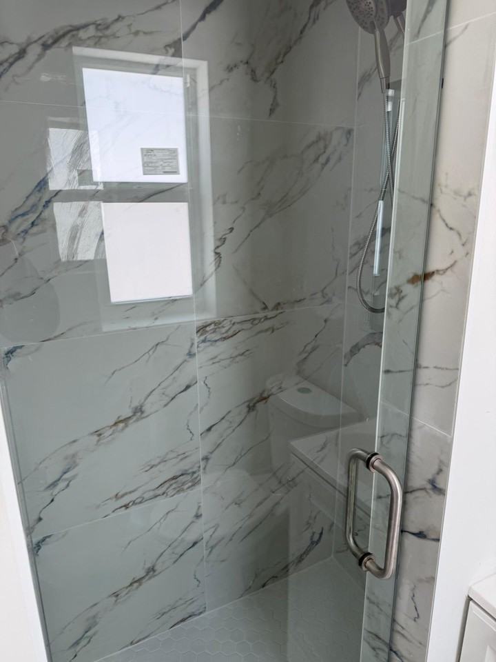 1947 71st St #11 - Photo 6 of 8