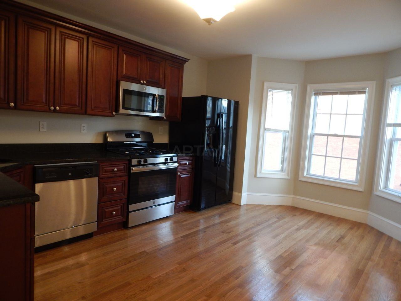 11 Park Ave #2F - Photo 7 of 16