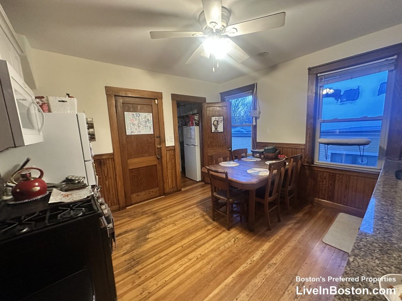 36 Iroquois St #2 - Photo 3 of 14