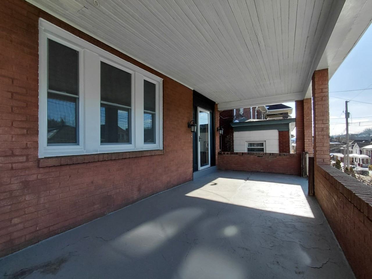 516 Halsey Ave - Photo 2 of 14