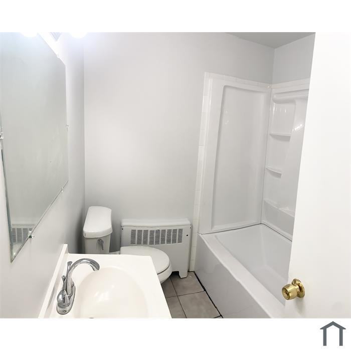 6911 Oakland Street - Photo 6 of 6