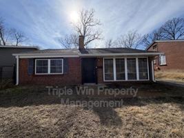 featured image of 8652 White Ave