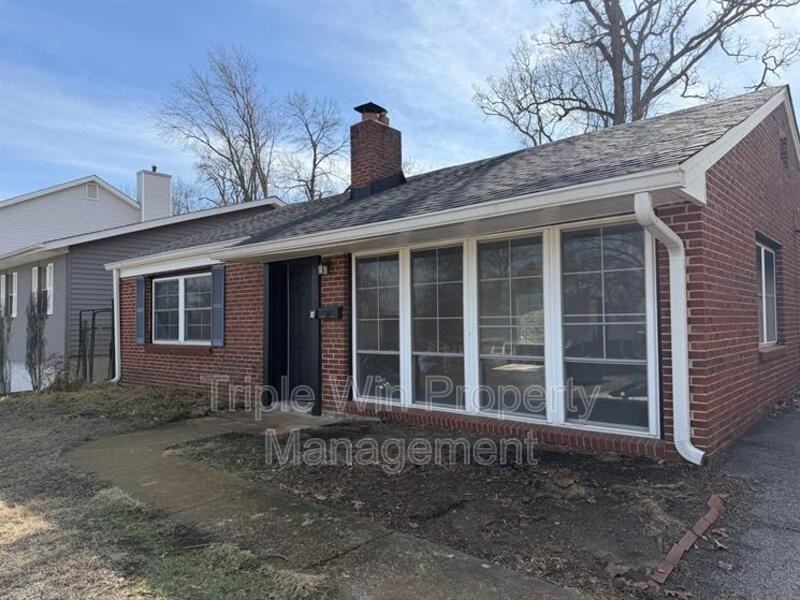 8652 White Ave - Photo 2 of 24