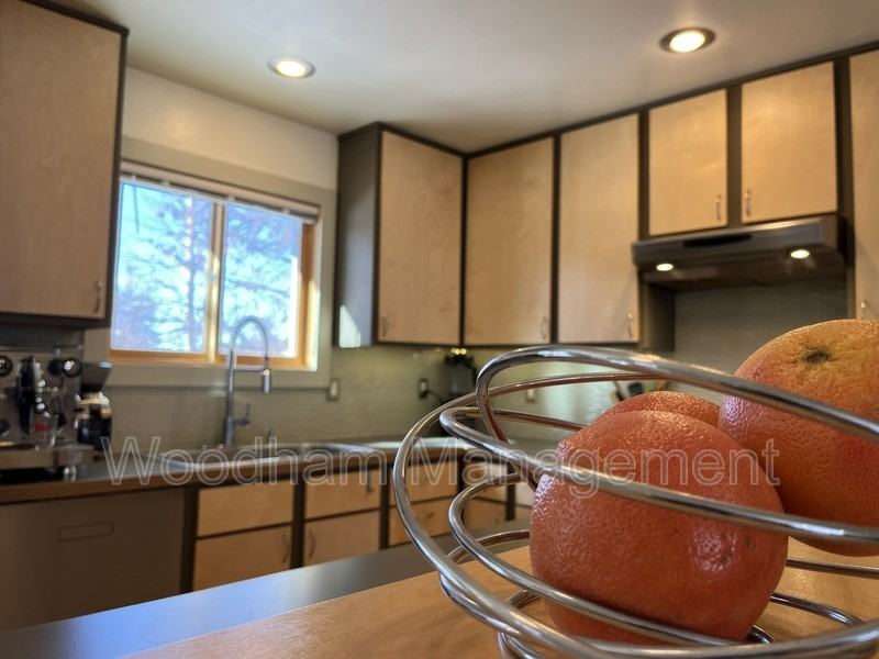 321 N 22nd Ave - Photo 2 of 30