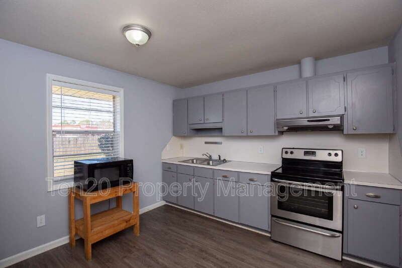 6219 Stoneway Dr - Photo 6 of 17