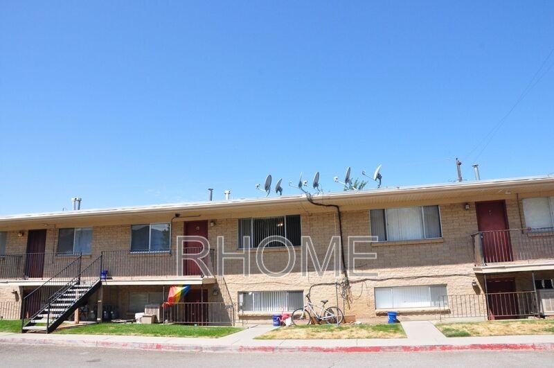 267 W Center St #13 - Photo 2 of 19