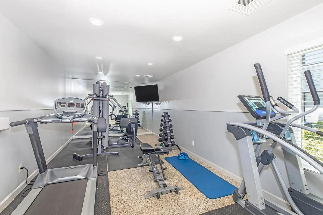 485 W Nees Ave #137 - Photo 3 of 23