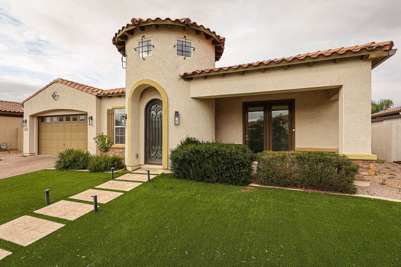 22366 E Sentiero Dr - Photo 3 of 50