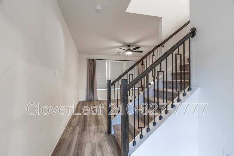 9522 Reinhartz Way - Photo 7 of 31