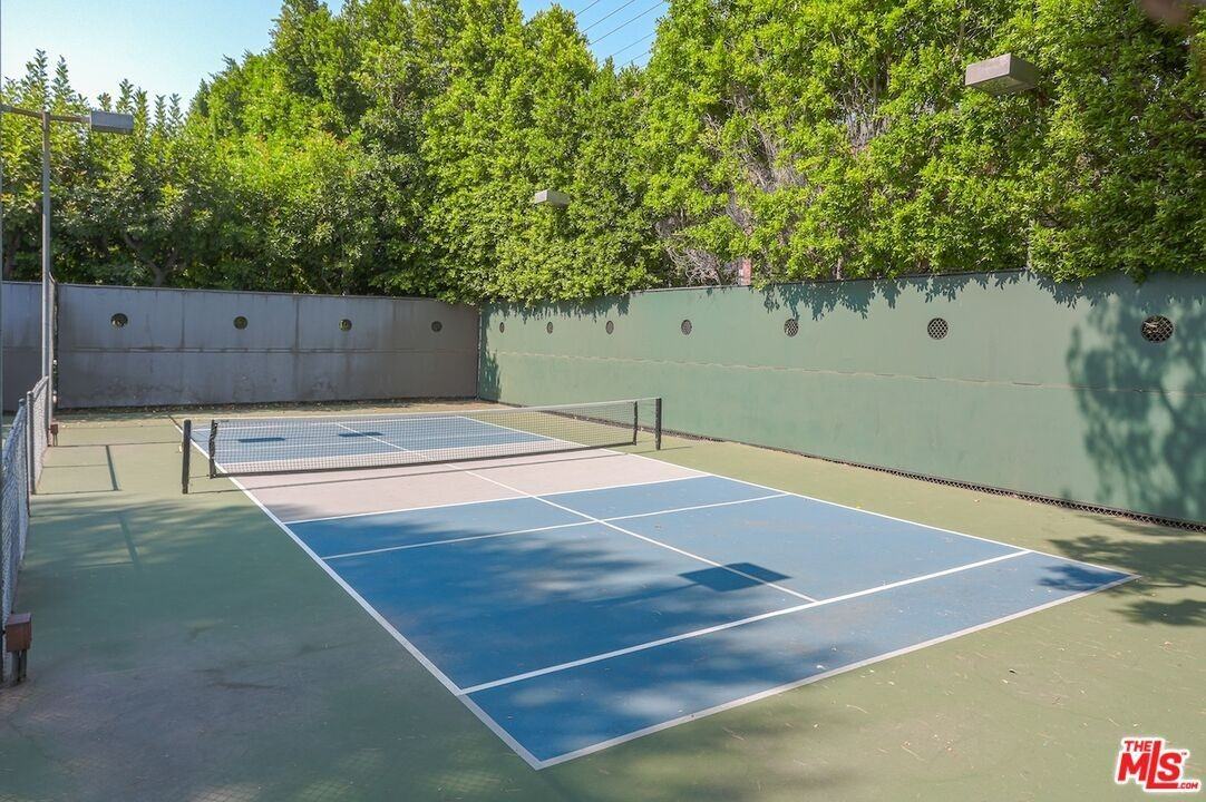 5400 Lindley Ave #105 - Photo 3 of 14