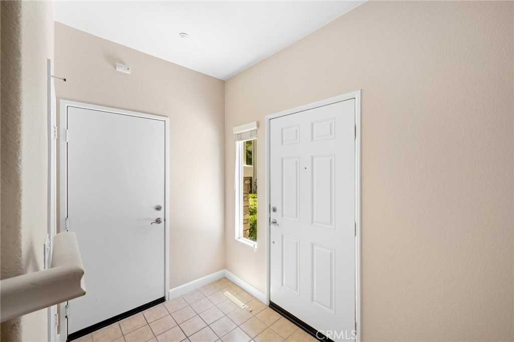 15659 Vista Way #100 - Photo 3 of 22