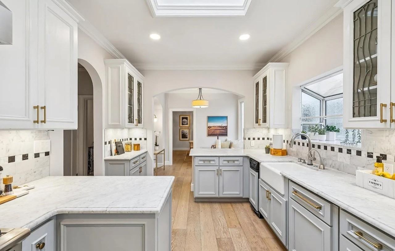 3641 Webster St - Photo 3 of 5