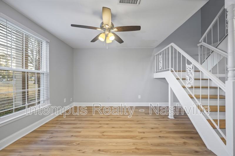 1301 Neelys Bend Rd #8 - Photo 4 of 30