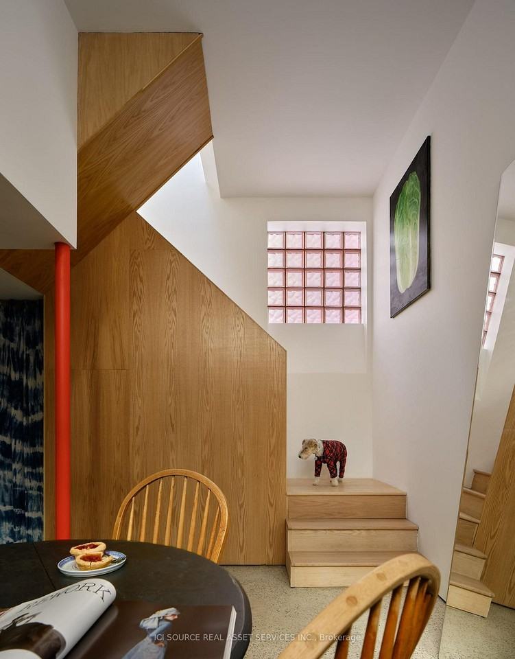 60 Beverley Street - Photo 2 of 11