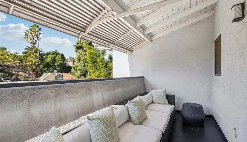 6400 Primrose Ave #4 - Photo 7 of 19