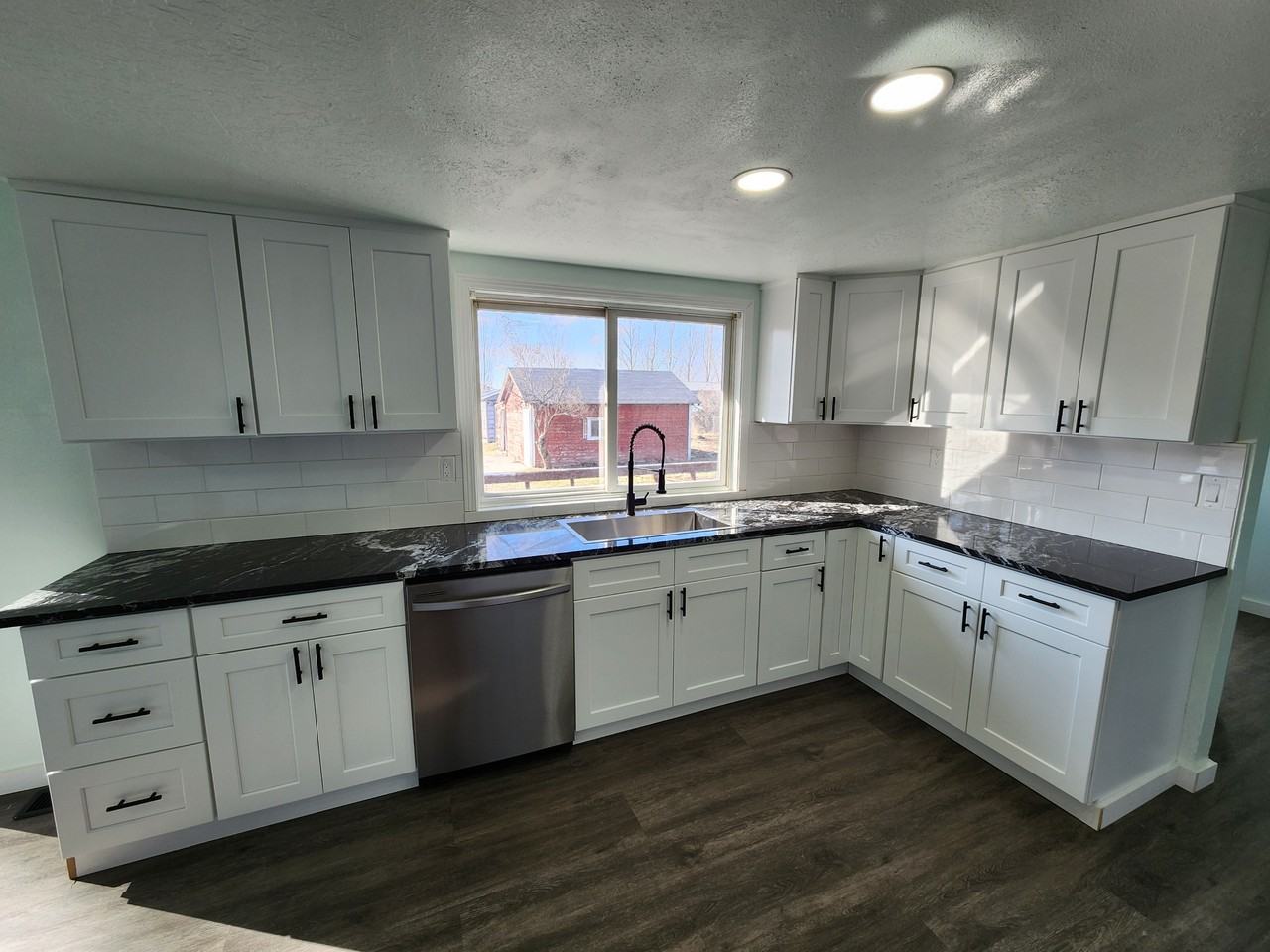 1378 Ne - Photo 7 of 33