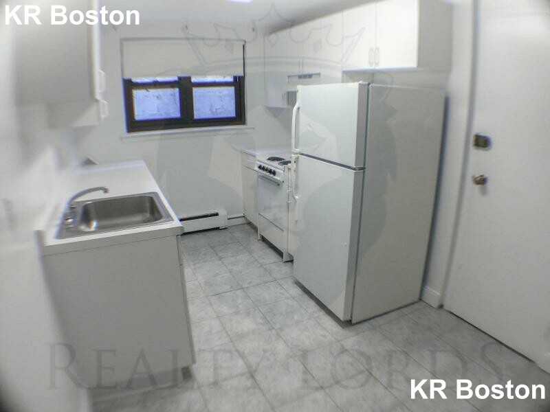 Harvard Ave #B - Photo 5 of 27