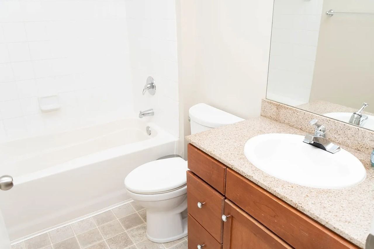 765 Walker Sq - Photo 6 of 9