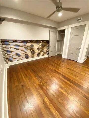 1215 Louisiana Ave - Photo 4 of 7