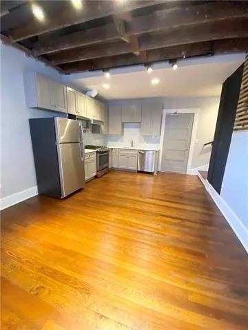 1215 Louisiana Ave - Photo 7 of 7