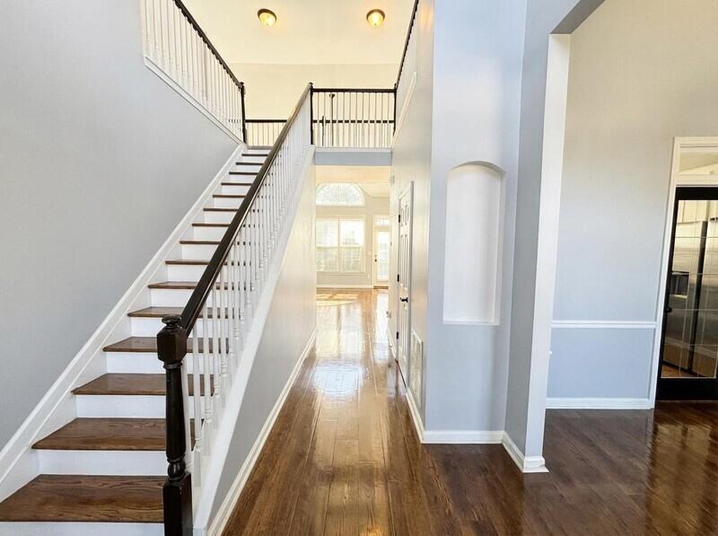 2514 Camata Way - Photo 4 of 27