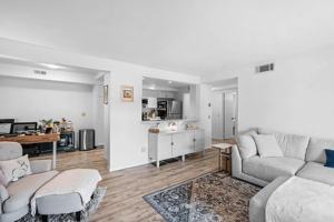 featured image of 1040 E Washington Ave