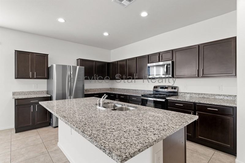 24903 N 183rd Dr - Photo 4 of 23