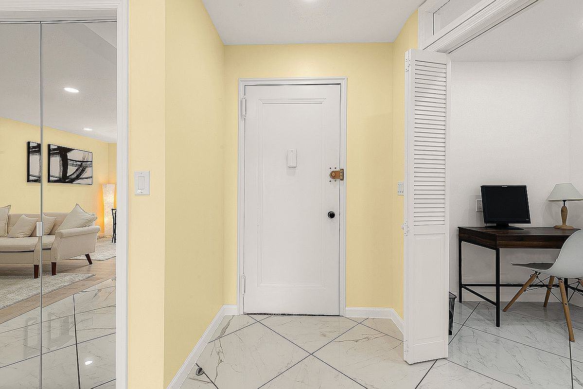 7211 110th St #1C - Photo 5 of 7