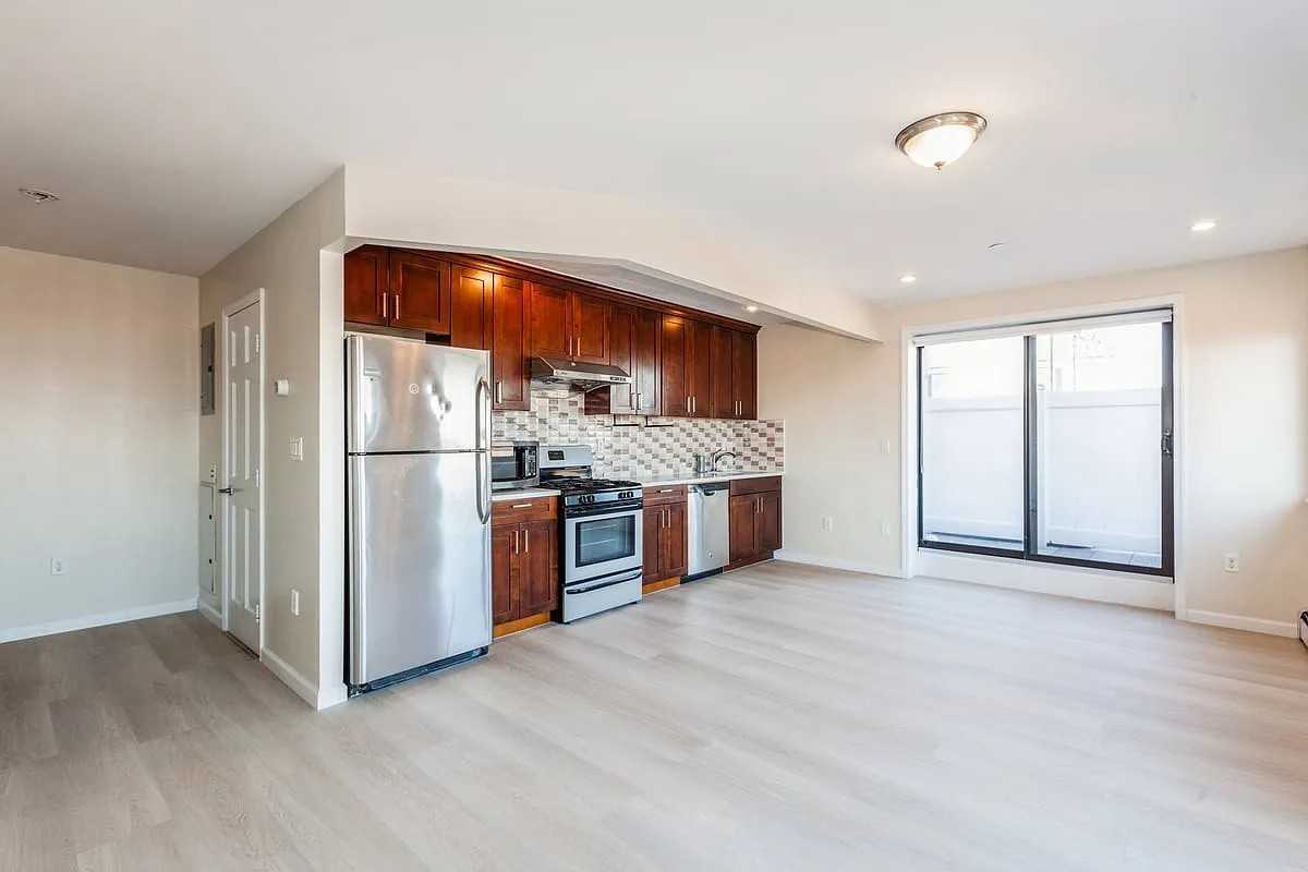 9411 65th Rd #7A - Photo 7 of 11