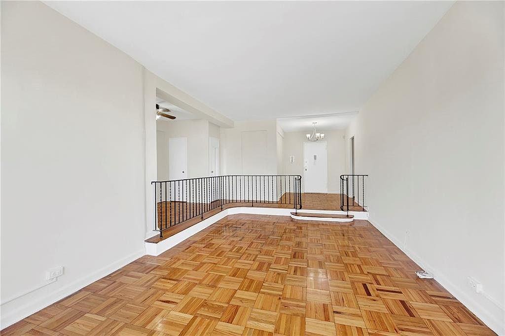 9810 64th Ave #8A - Photo 3 of 9