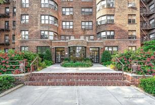 98120 Queens Blvd #5C - Photo 1 of 1