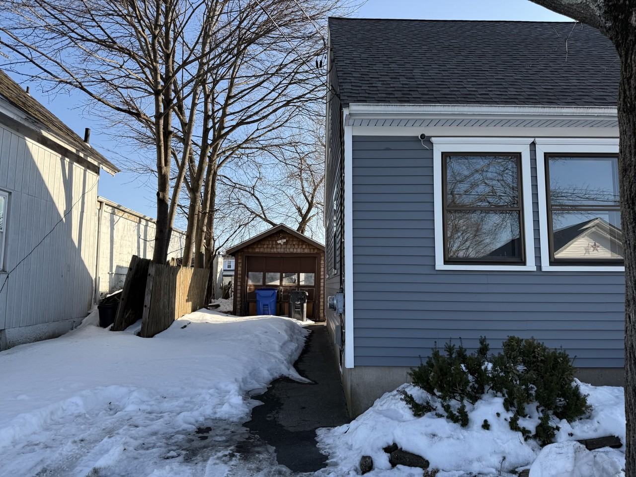 97 Wendell St - Photo 2 of 17