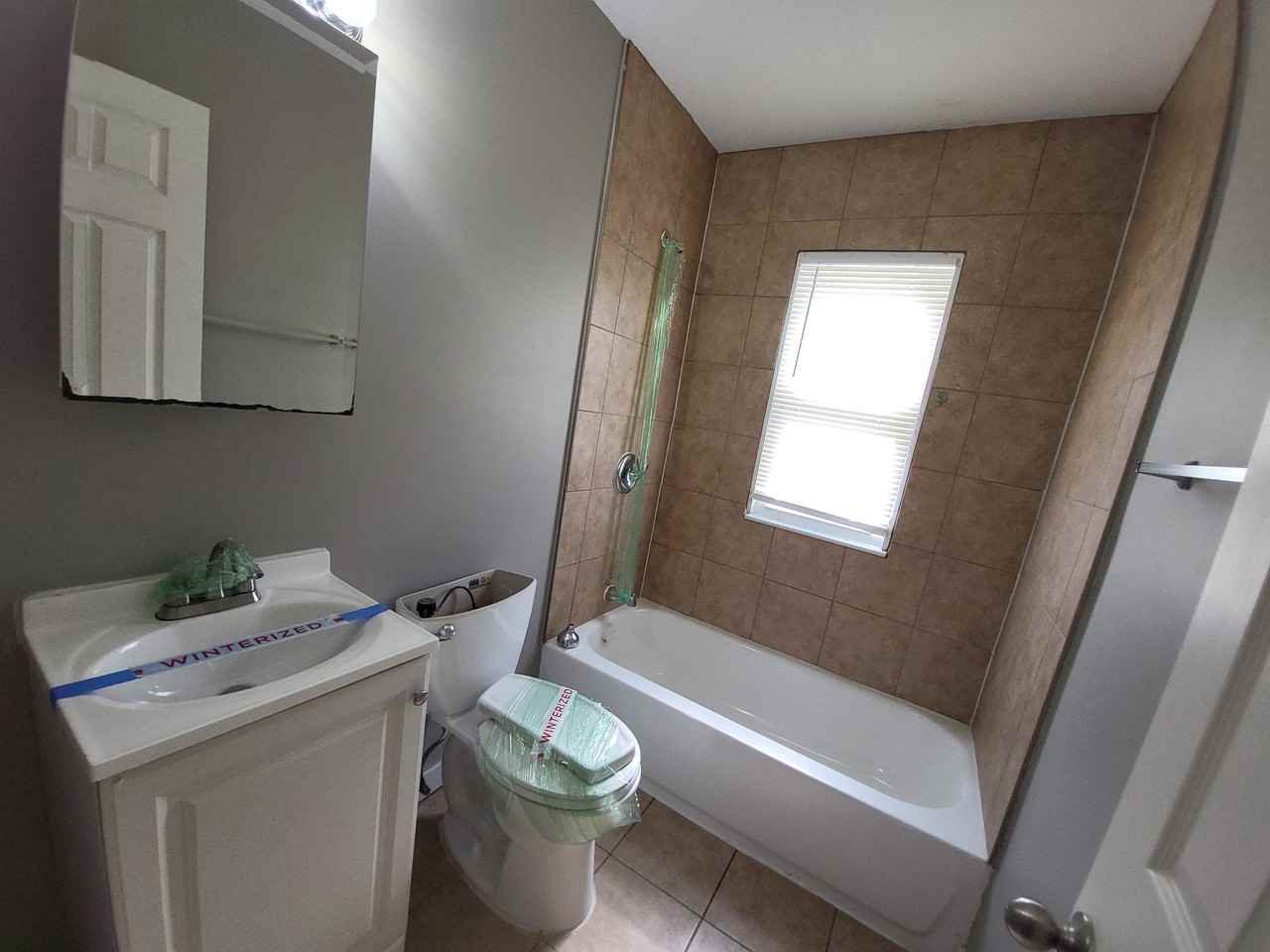 28911 Powers St - Photo 3 of 13