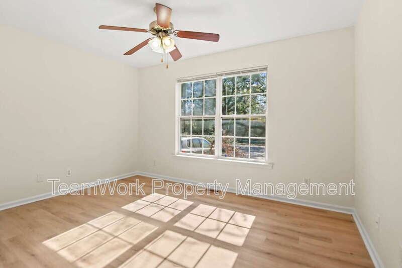 131 Boone St - Photo 6 of 23