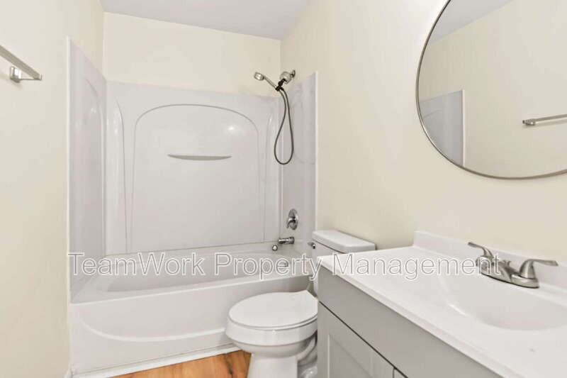 131 Boone St - Photo 7 of 23