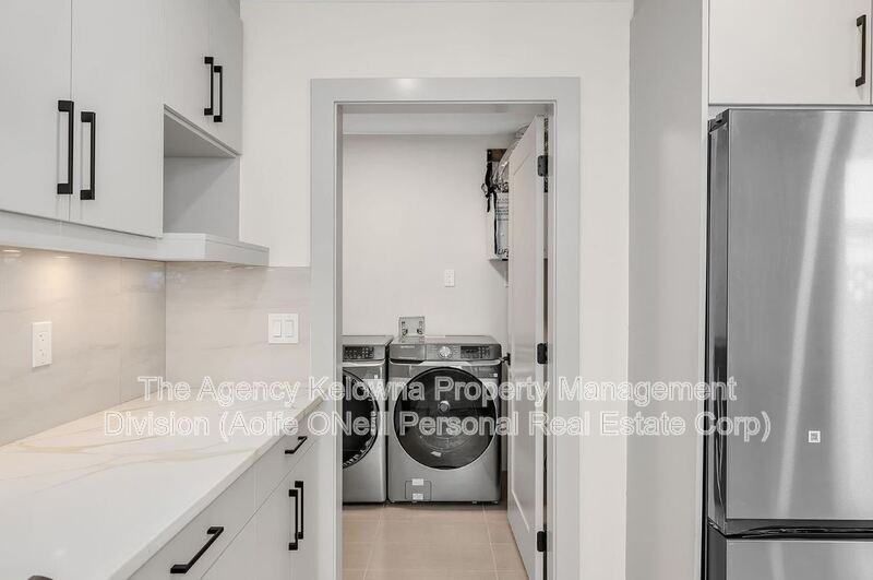 2163 Woodlawn St - Photo 5 of 21