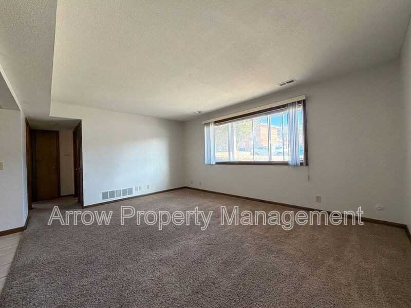 3831 S 46th St #1 - Photo 2 of 12