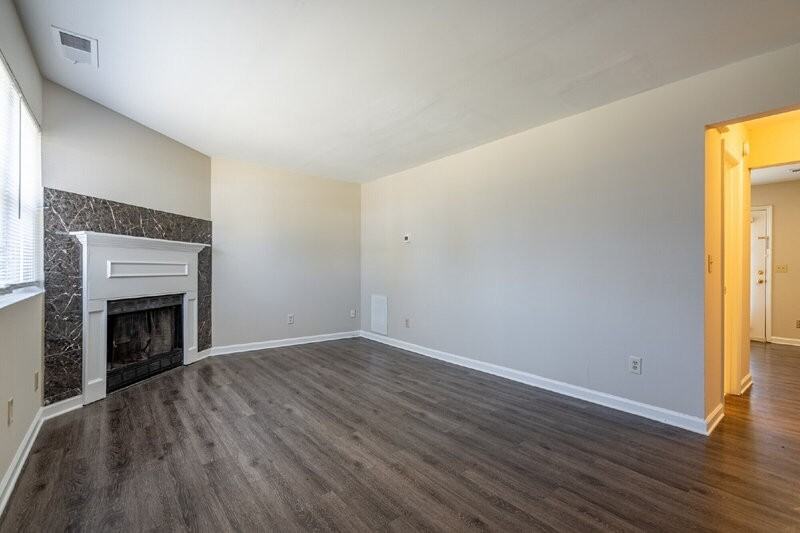 1108A Cousins Rd - Photo 3 of 23