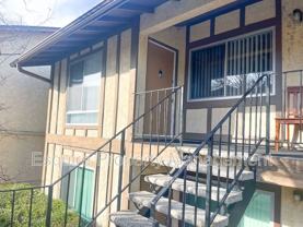 951 Warwick Ave #E4 - Photo 1 of 1