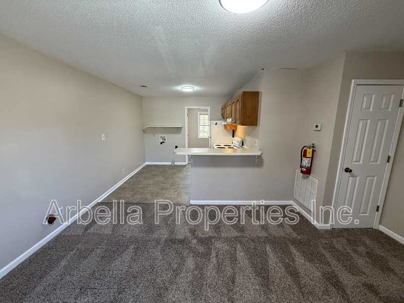 1909 Cherokee Rd #4 - Photo 4 of 15