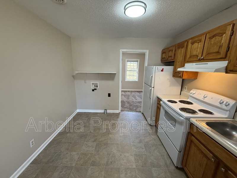 1909 Cherokee Rd #4 - Photo 6 of 15