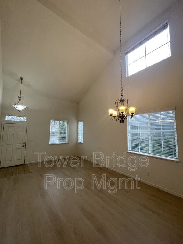 8459 Terracotta Ct - Photo 4 of 31