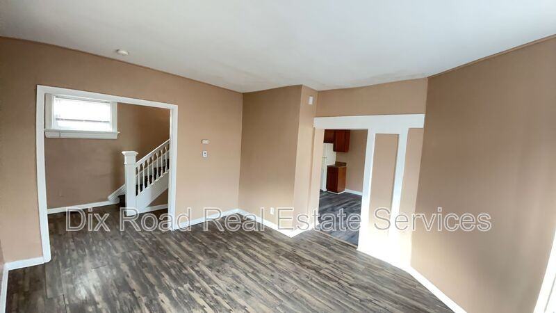 1715 Warner Ave - Photo 6 of 19