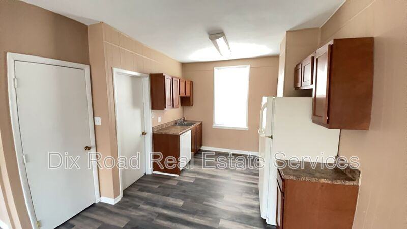 1715 Warner Ave - Photo 7 of 19