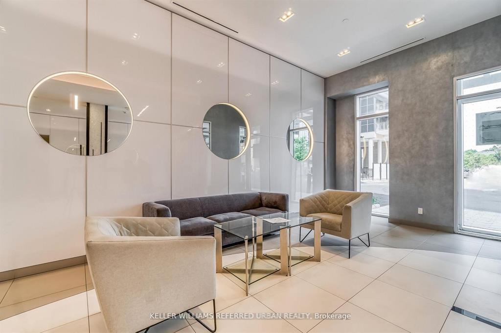 20 Meadowglen Place - Photo 3 of 16